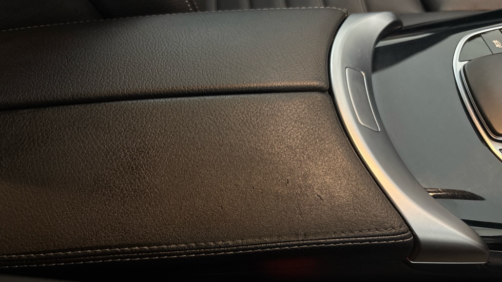 MERCEDES EQC Worn