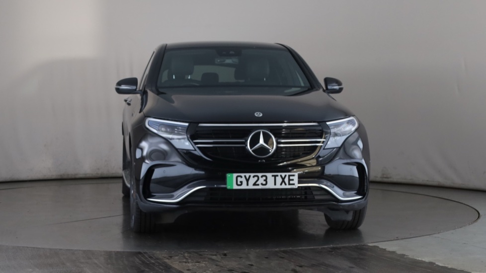 MERCEDES EQC Image 8