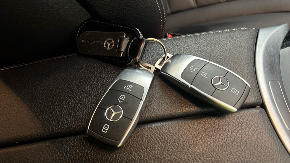 MERCEDES EQC two keys