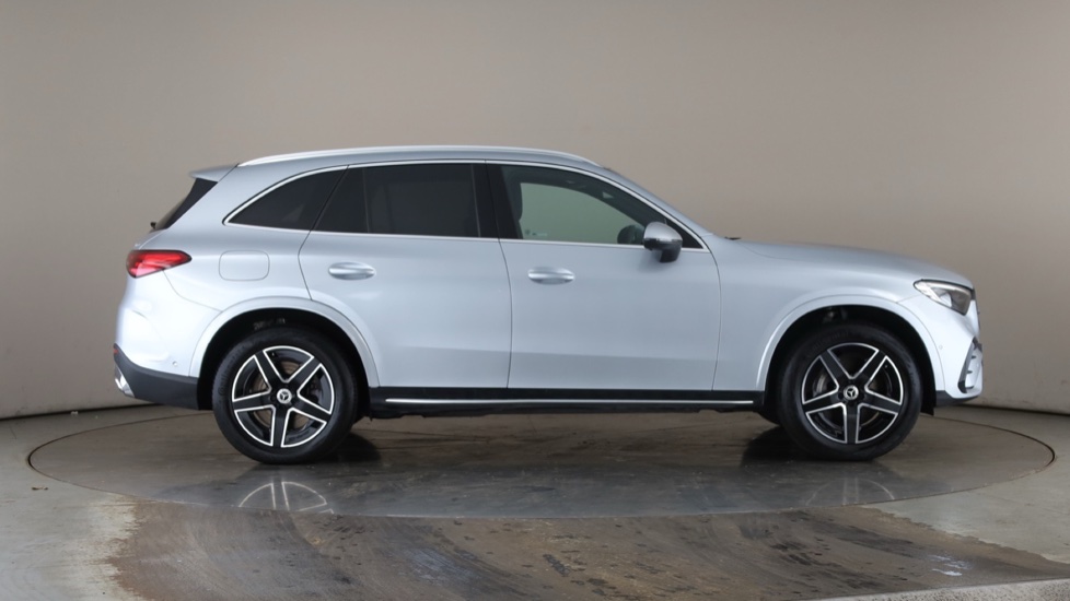 MERCEDES GLC Image 6