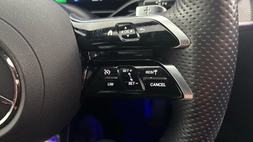 MERCEDES GLC Cruise control