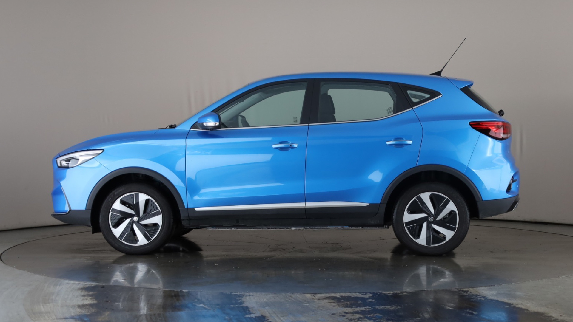 MG Motor UK Zs 115kW SE EV Long Range 73kWh 5dr Auto