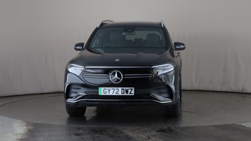 MERCEDES EQB Image 8