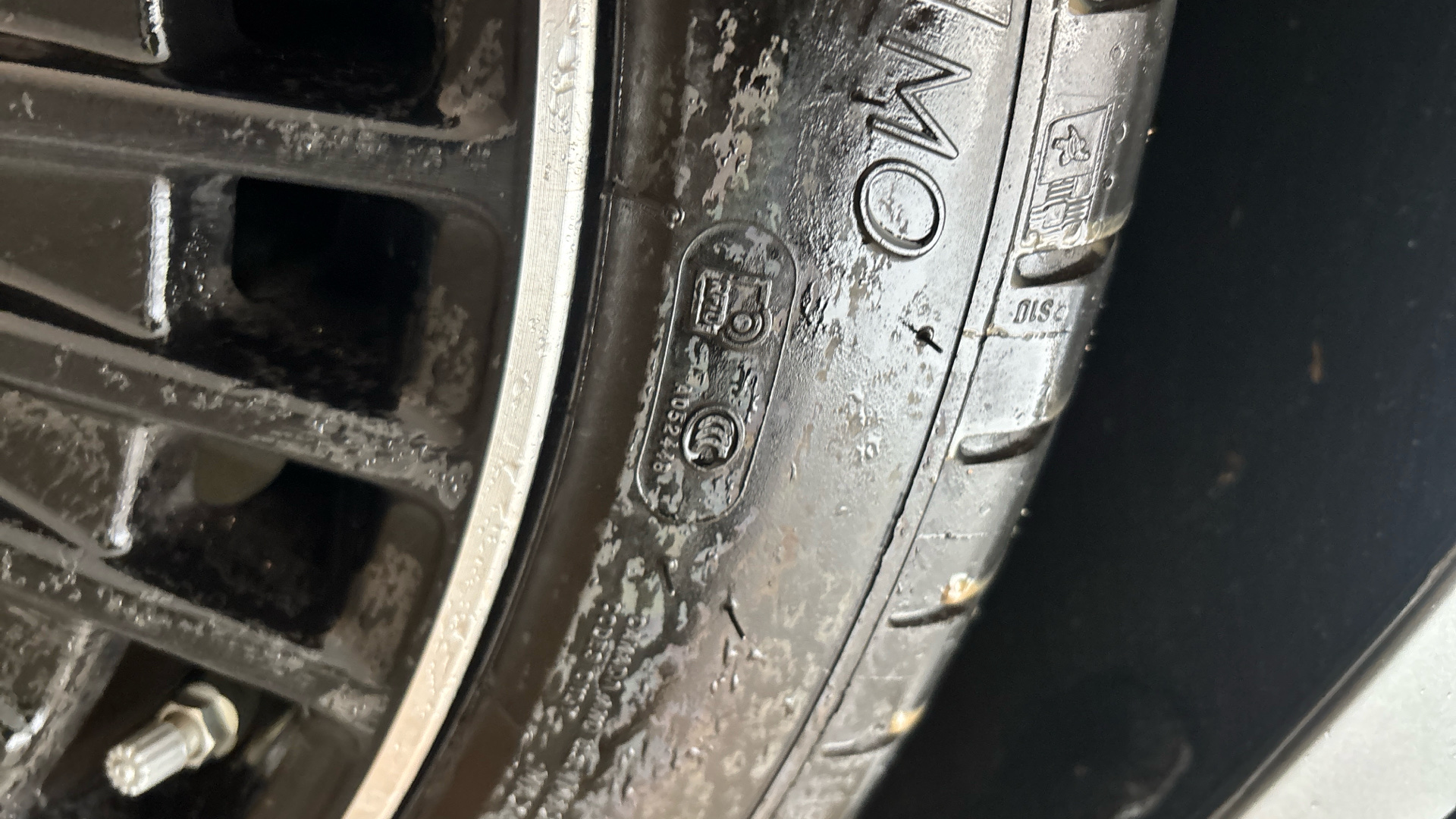 4027632 EQC 400 300kW AMG Line Premium Plus 80kWh 5dr Auto