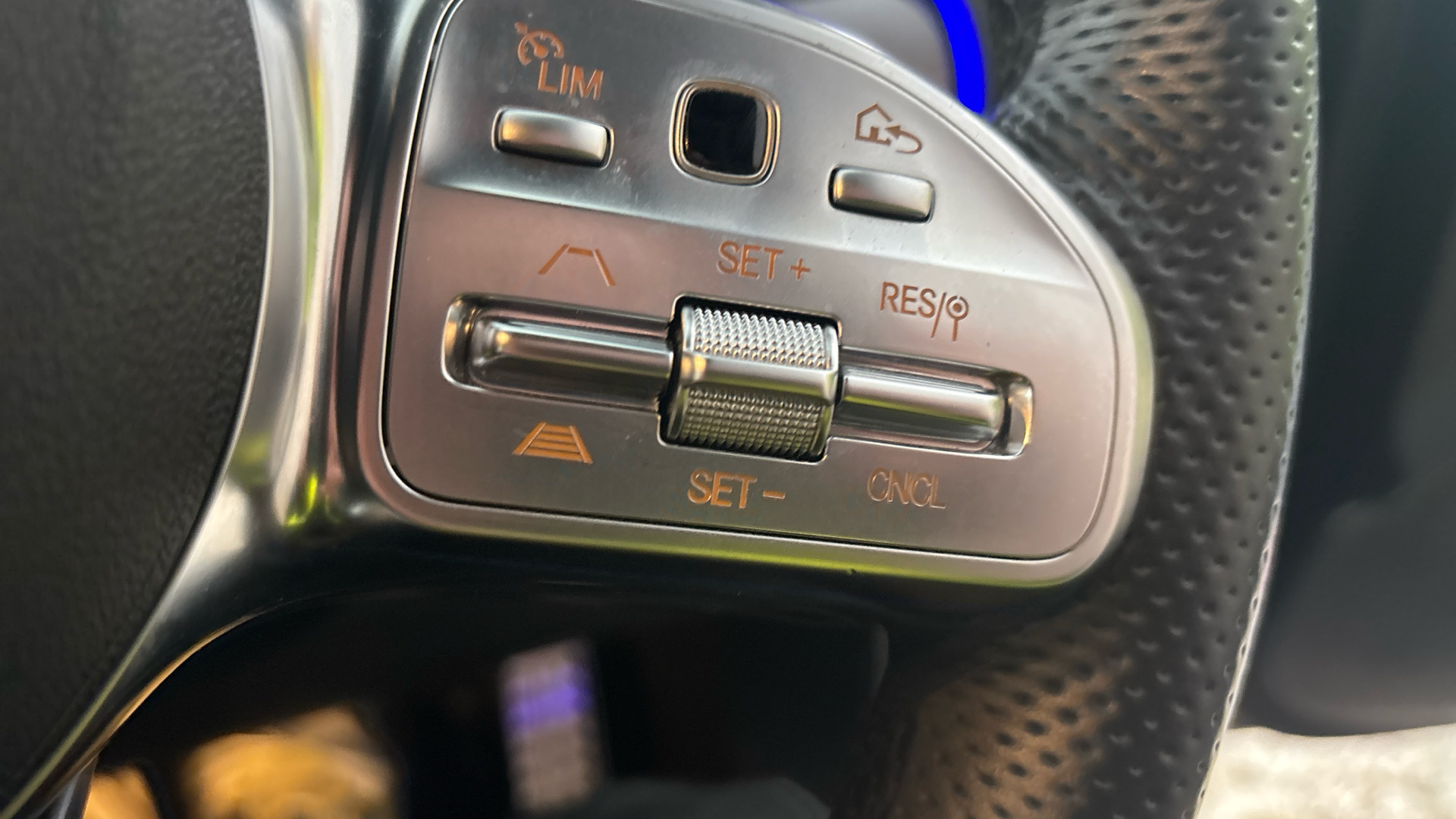 4027632 EQC 400 300kW AMG Line Premium Plus 80kWh 5dr Auto