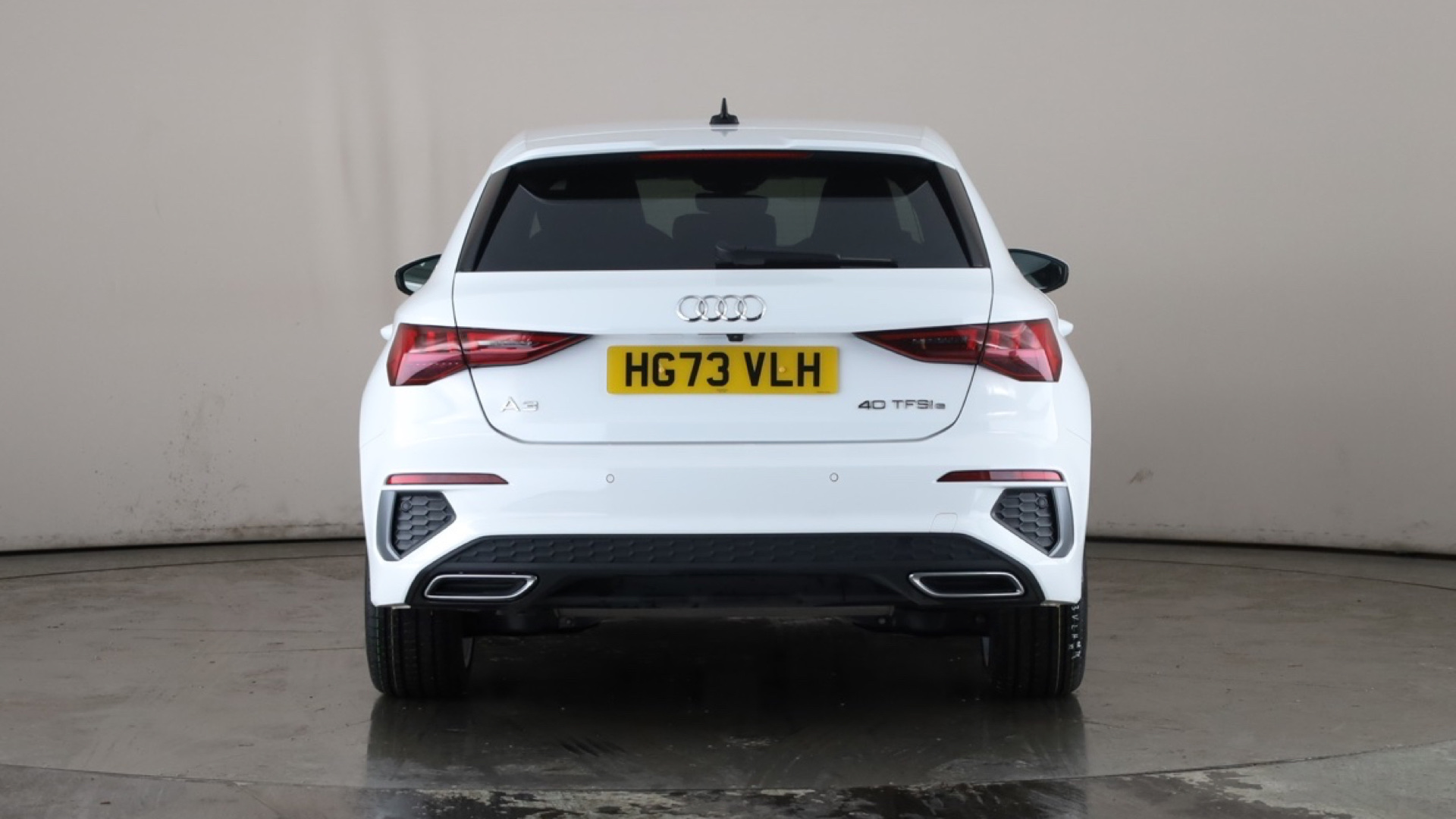 4020652 40 TFSI e S Line 5dr S Tronic [Tech/17 Alloy]