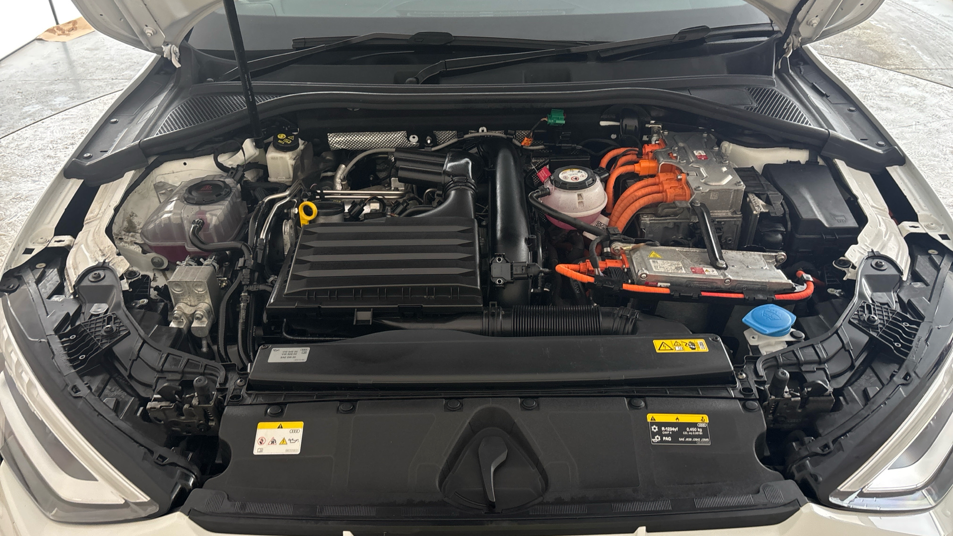 4020652 40 TFSI e S Line 5dr S Tronic [Tech/17 Alloy]