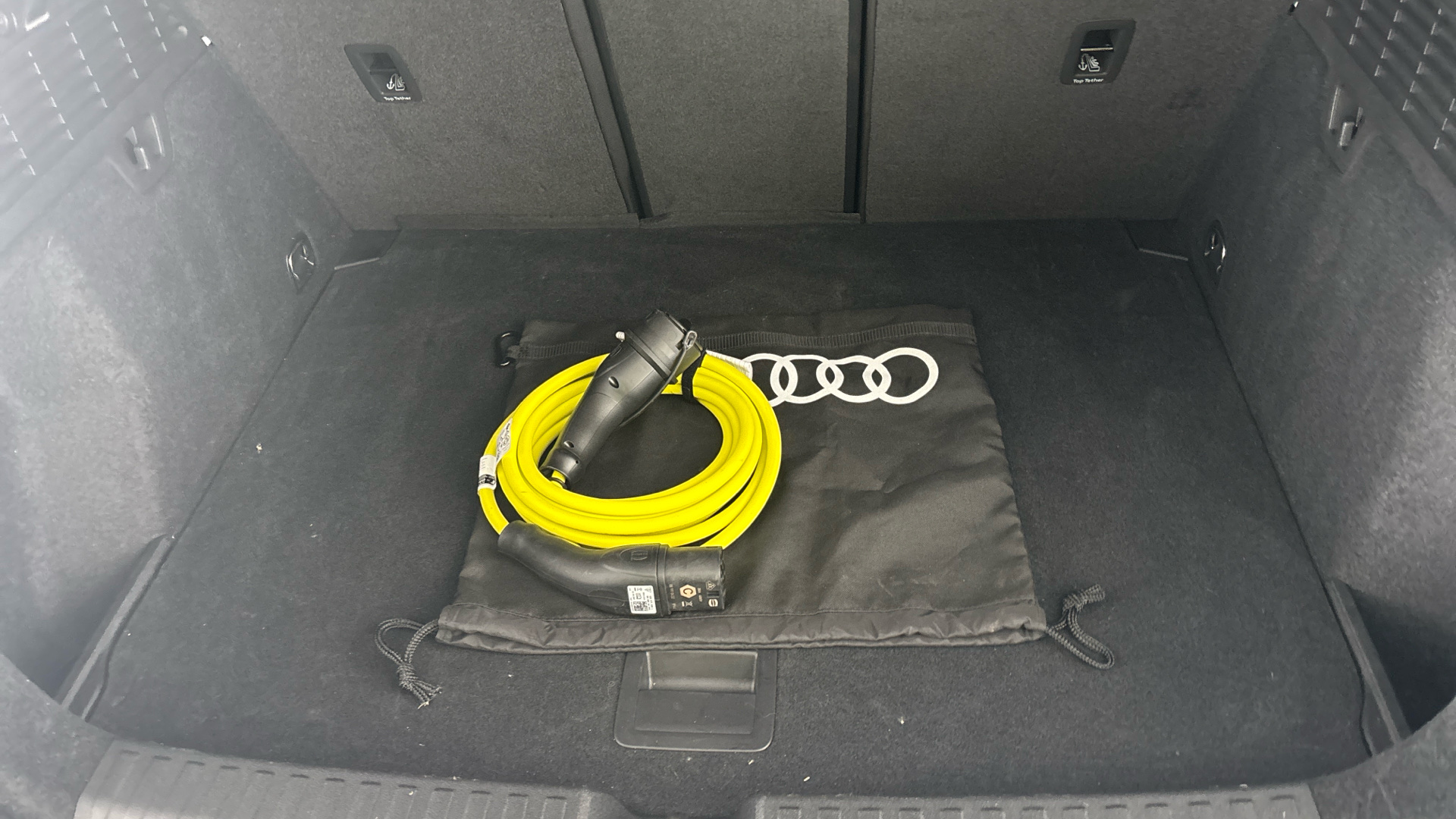 4020652 40 TFSI e S Line 5dr S Tronic [Tech/17 Alloy]