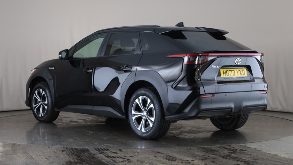 TOYOTA BZ4X Image 3