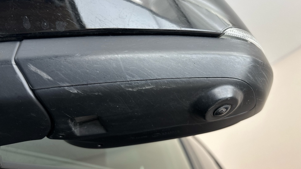 TOYOTA BZ4X scratches