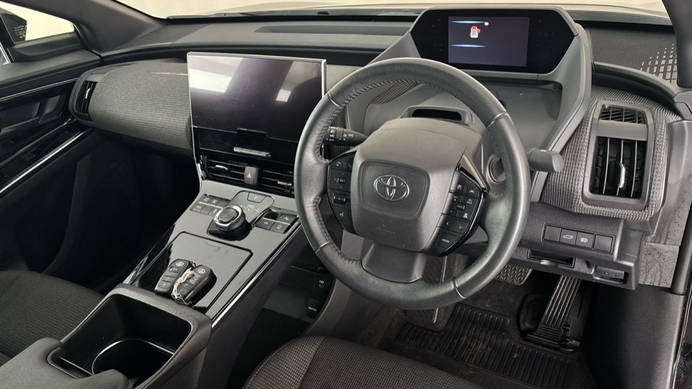 TOYOTA BZ4X Image 9