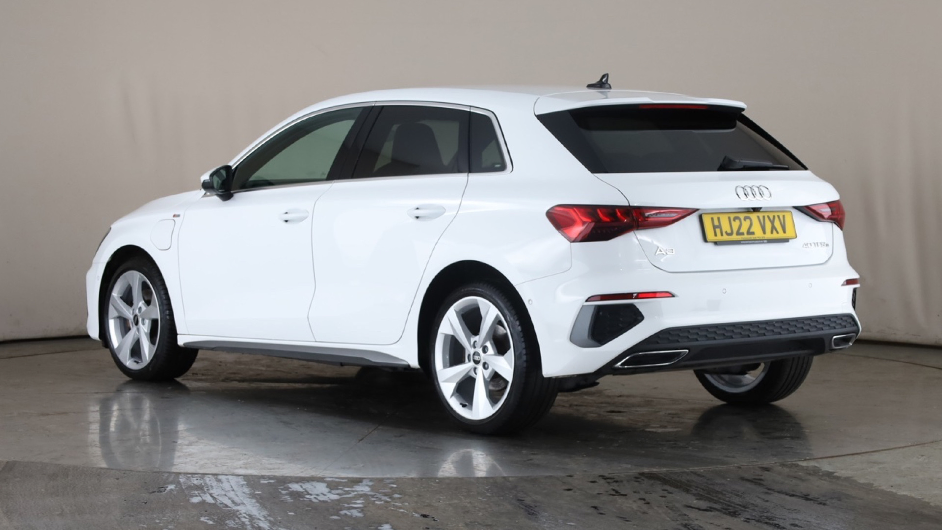 40 TFSI e S line 5dr S Tronic [Comfort+Sound] [2022]