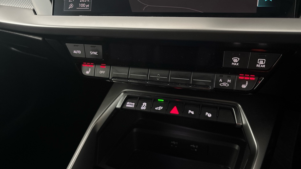 AUDI A3 Heated seats