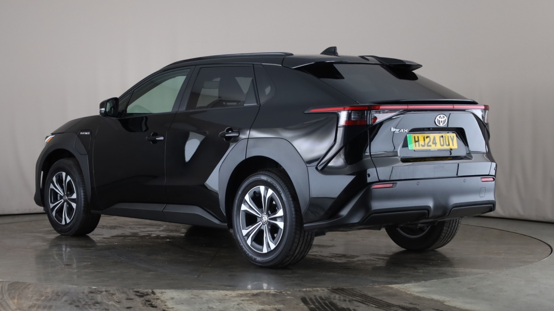 4020890 150kW Motion 71.4kWh 5dr Auto [11kW] [Pan Roof]