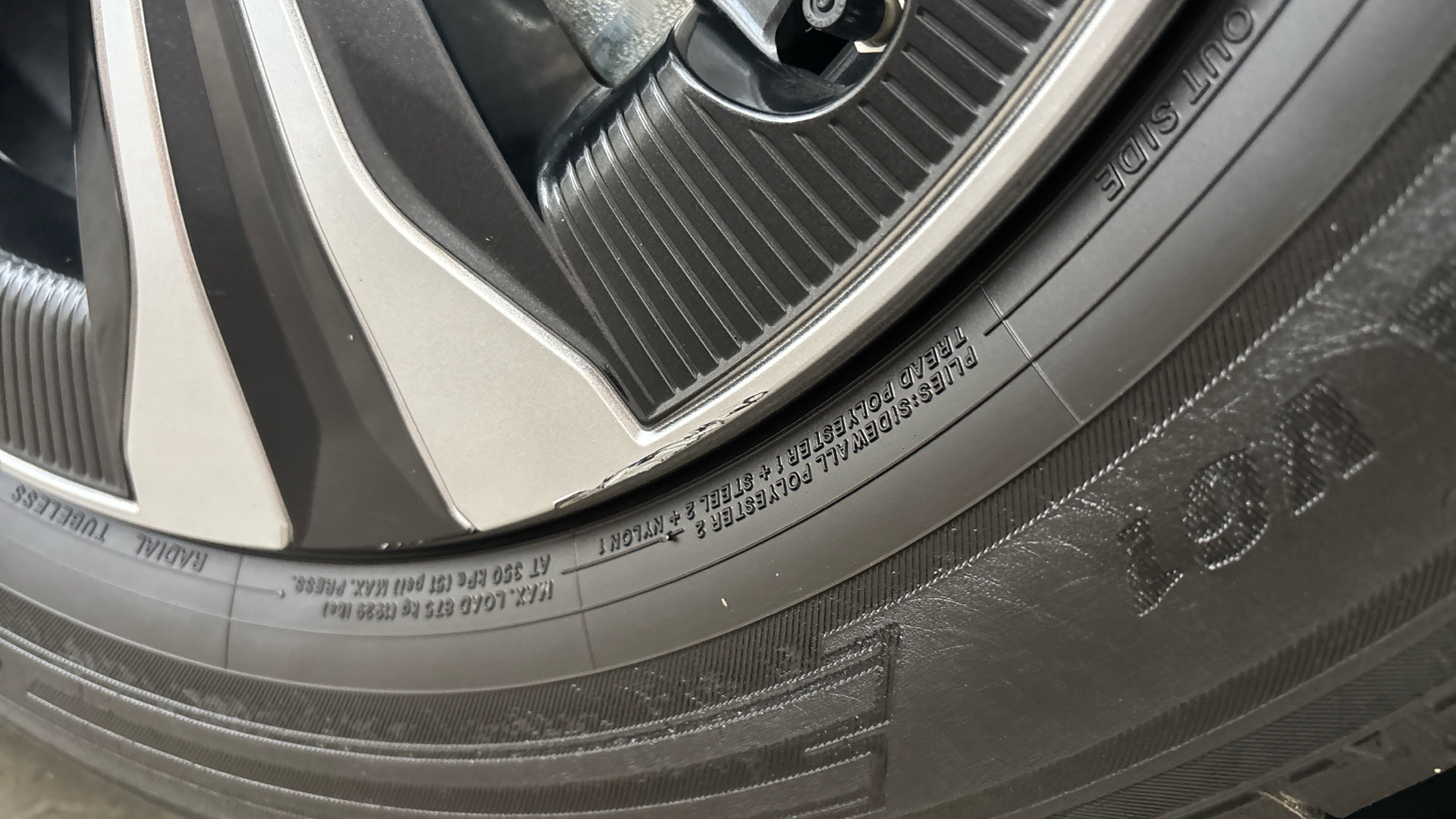 4020890 150kW Motion 71.4kWh 5dr Auto [11kW] [Pan Roof]