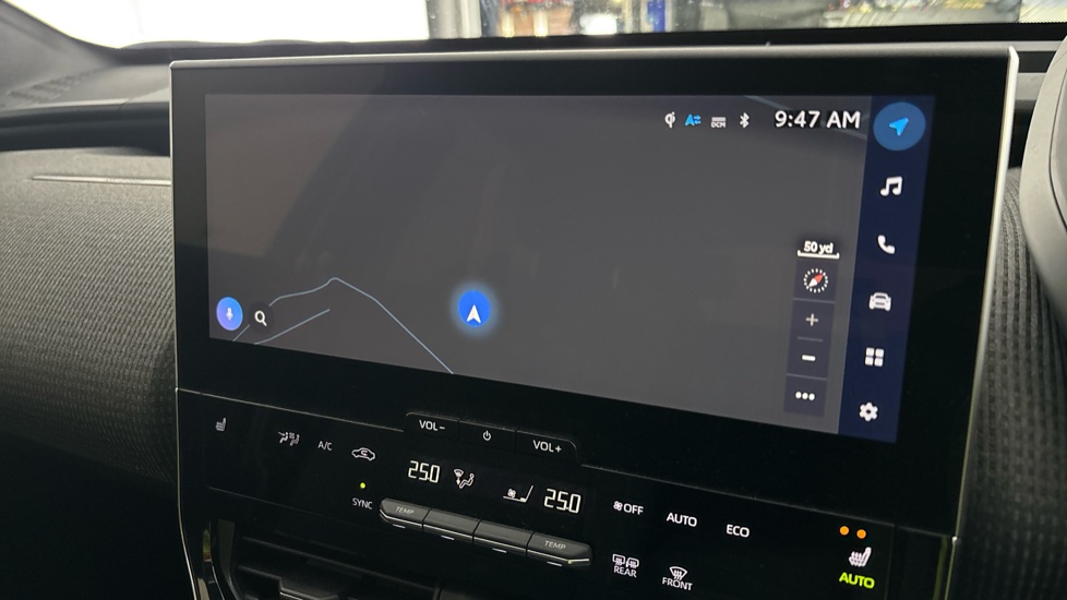 TOYOTA BZ4X Image 12