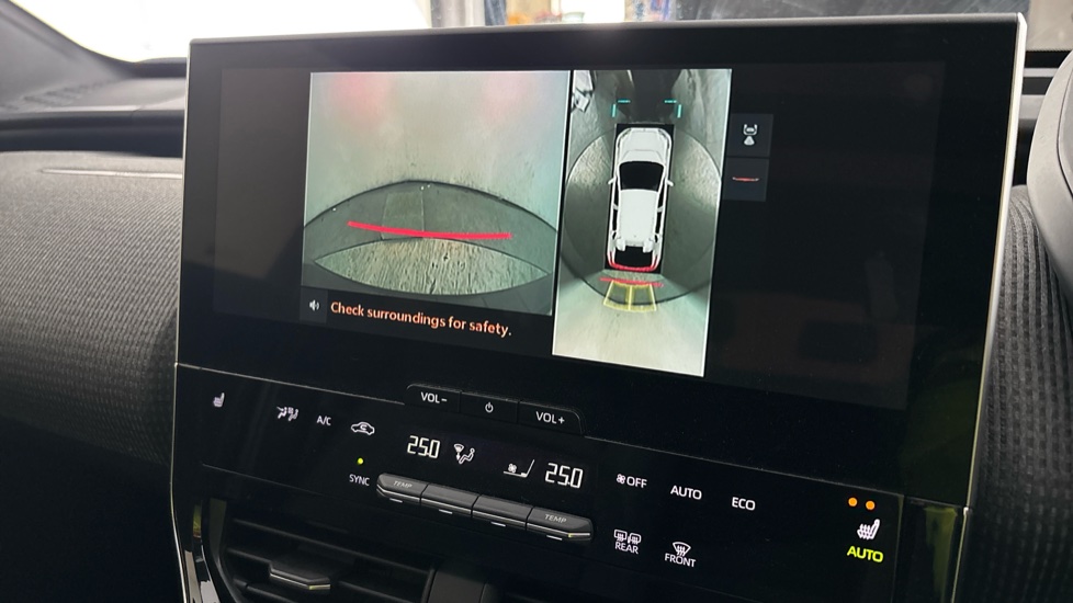 TOYOTA BZ4X reverse camera