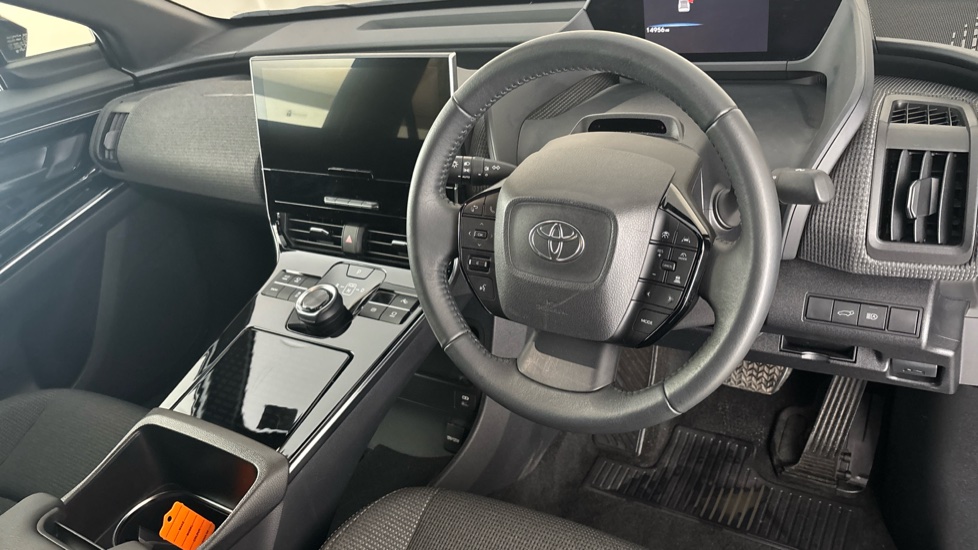 TOYOTA BZ4X Image 9