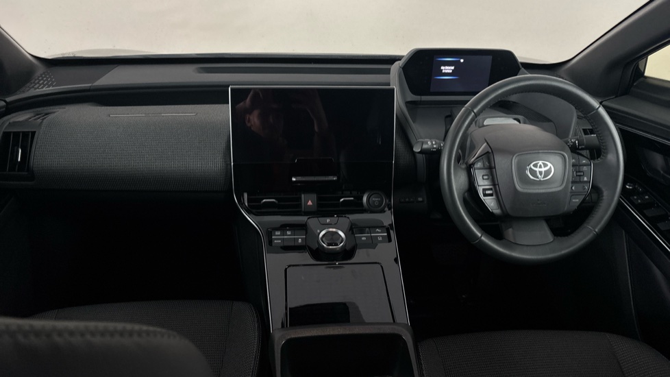 TOYOTA BZ4X Image 11