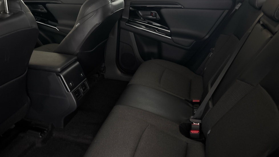 TOYOTA BZ4X Image 14