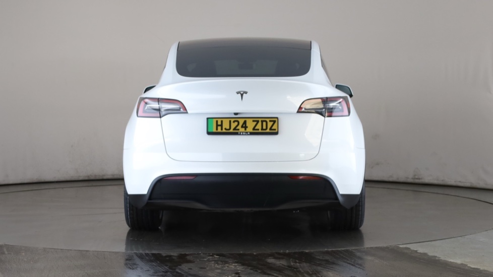 TESLA MODEL Y Image 4