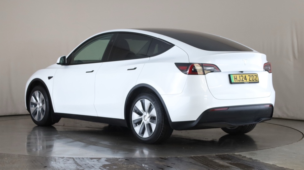 TESLA MODEL Y Image 3