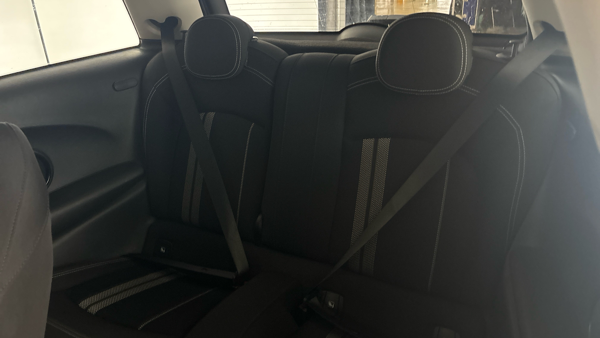 4070176 135kW Cooper S Level 1 33kWh 3dr Auto