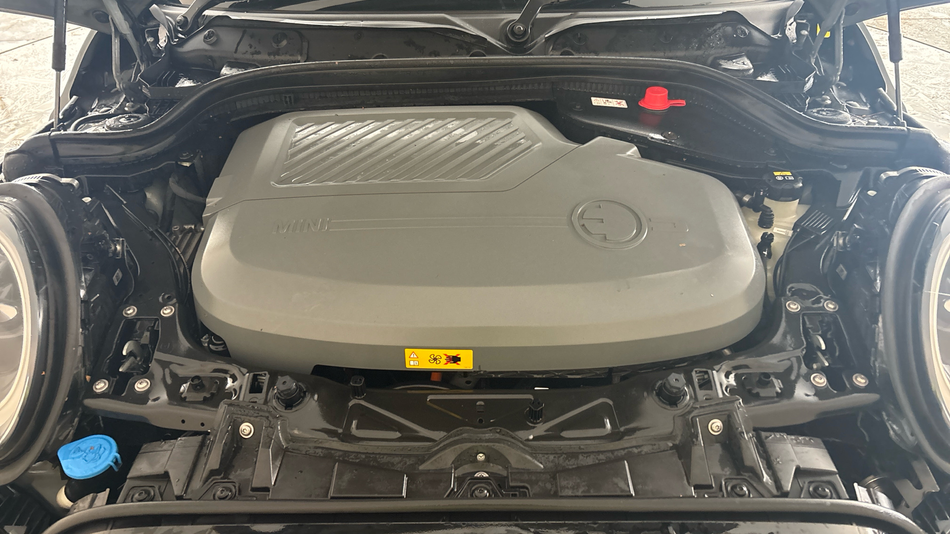4070176 135kW Cooper S Level 1 33kWh 3dr Auto