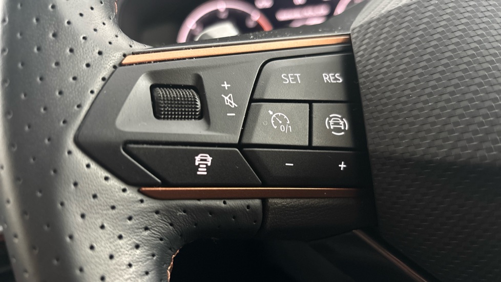 CUPRA FORMENTOR cruise control