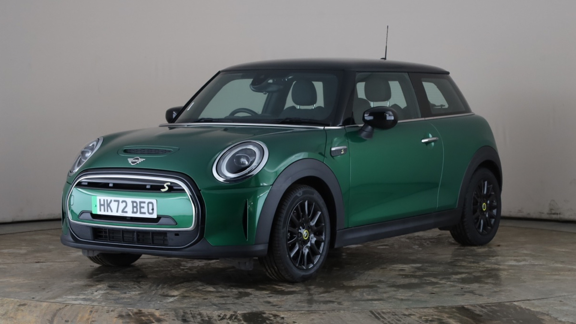 Mini Hatchback Electric 135kW Cooper S Level 2 33kWh 3dr Auto