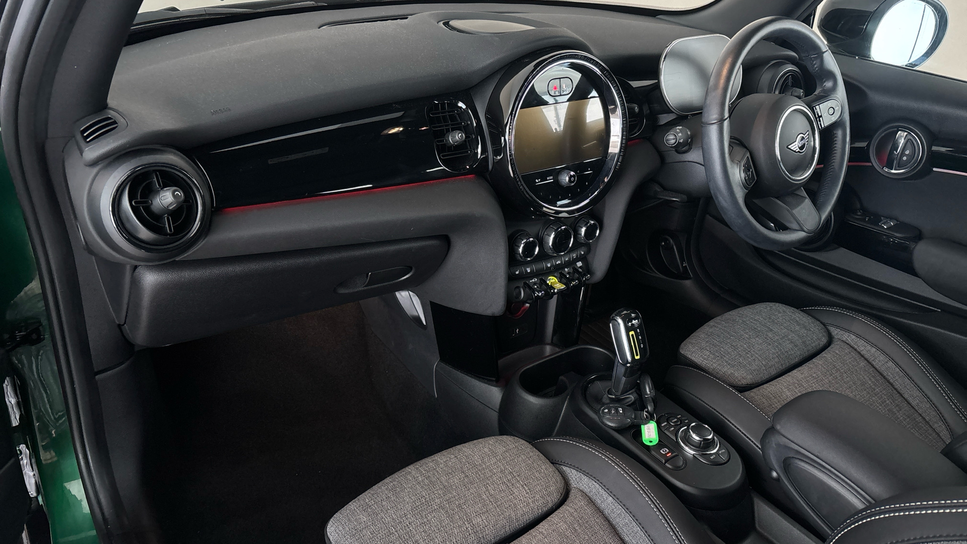 4020921 135kW Cooper S Level 2 33kWh 3dr Auto