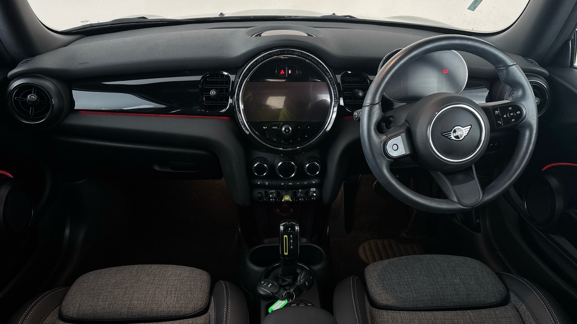 4020921 135kW Cooper S Level 2 33kWh 3dr Auto