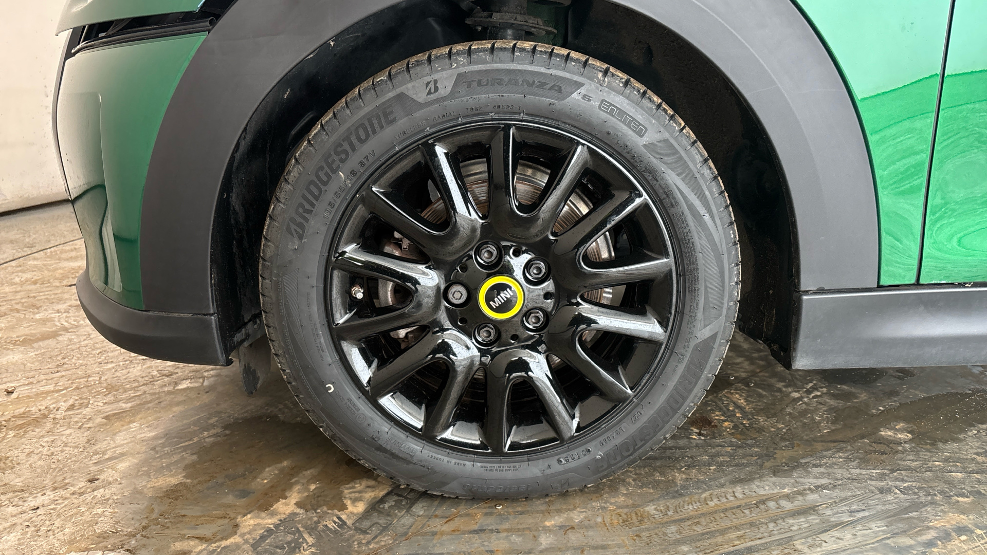 4020921 135kW Cooper S Level 2 33kWh 3dr Auto