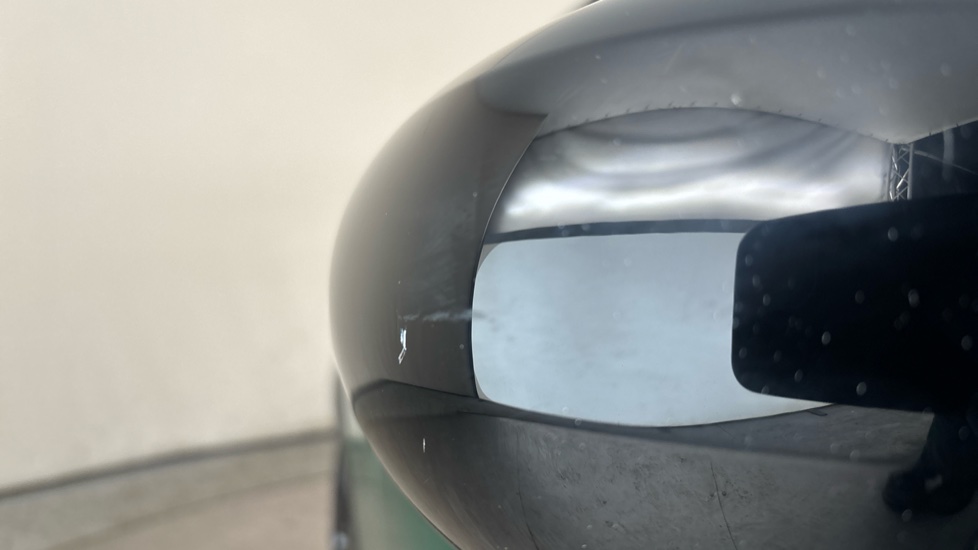 MINI HATCHBACK Scratches