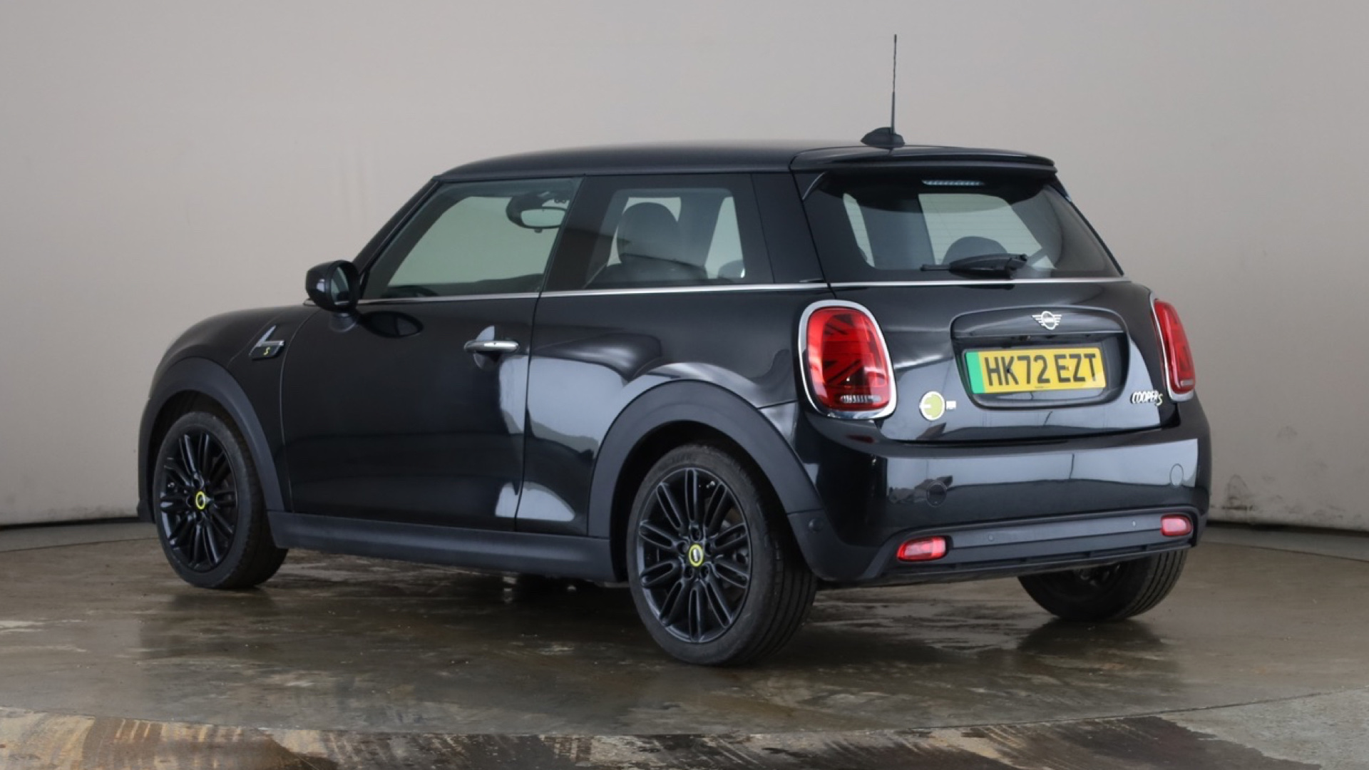 4020877 135kW Cooper S Level 2 33kWh 3dr Auto