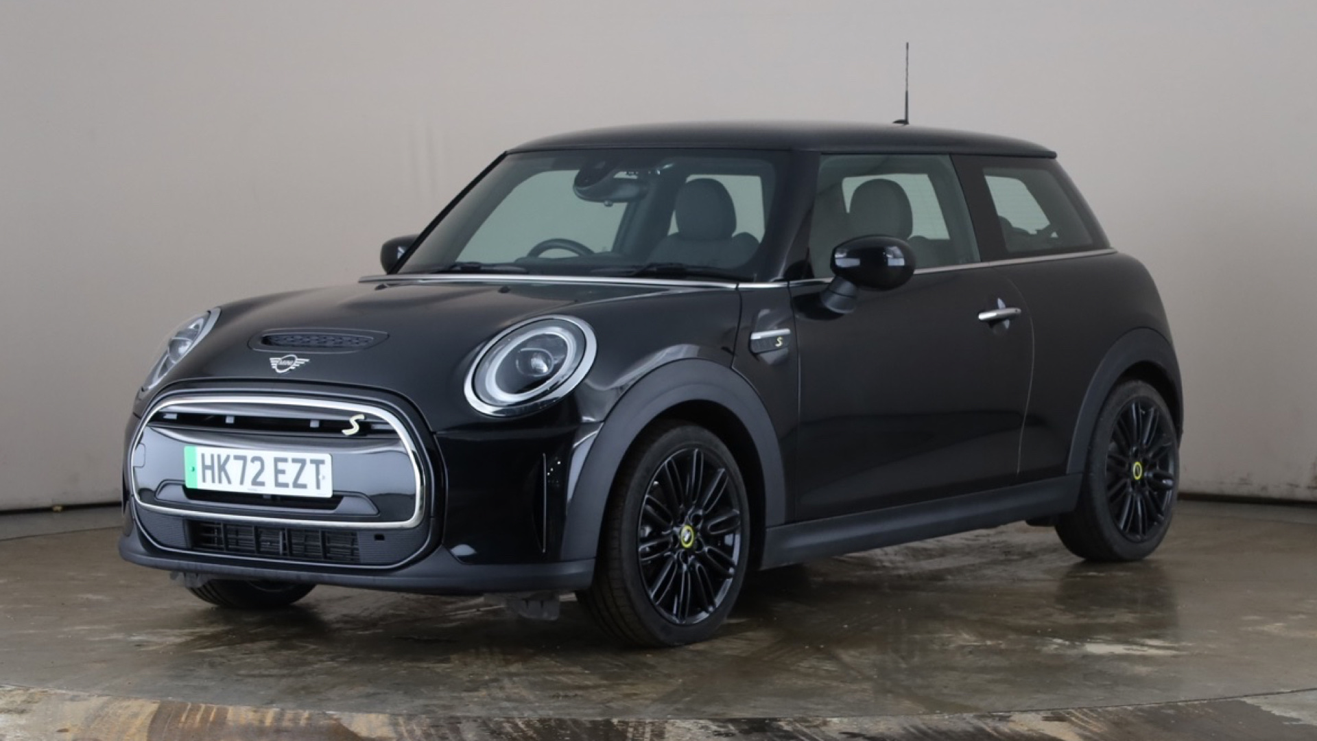 Mini Hatchback Electric 135kW Cooper S Level 2 33kWh 3dr Auto