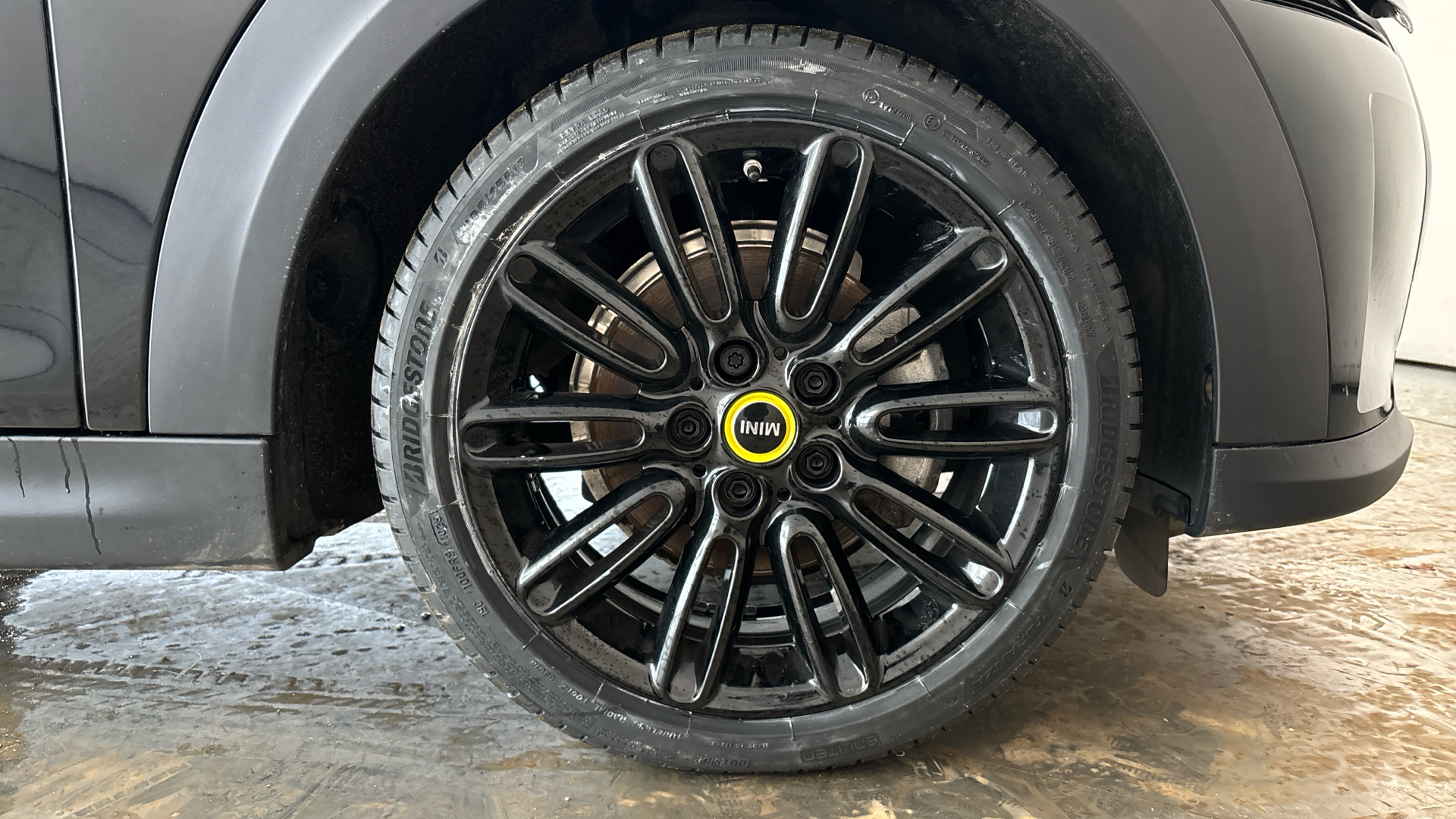 4020877 135kW Cooper S Level 2 33kWh 3dr Auto