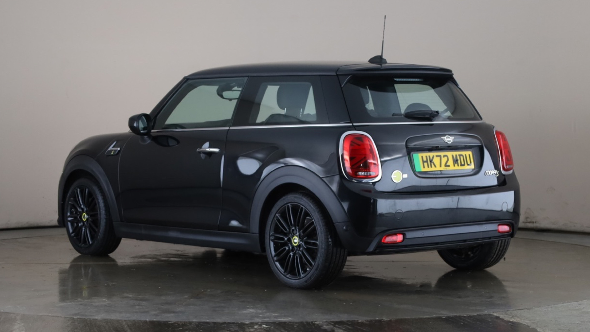 4020894 135kW Cooper S Level 2 33kWh 3dr Auto