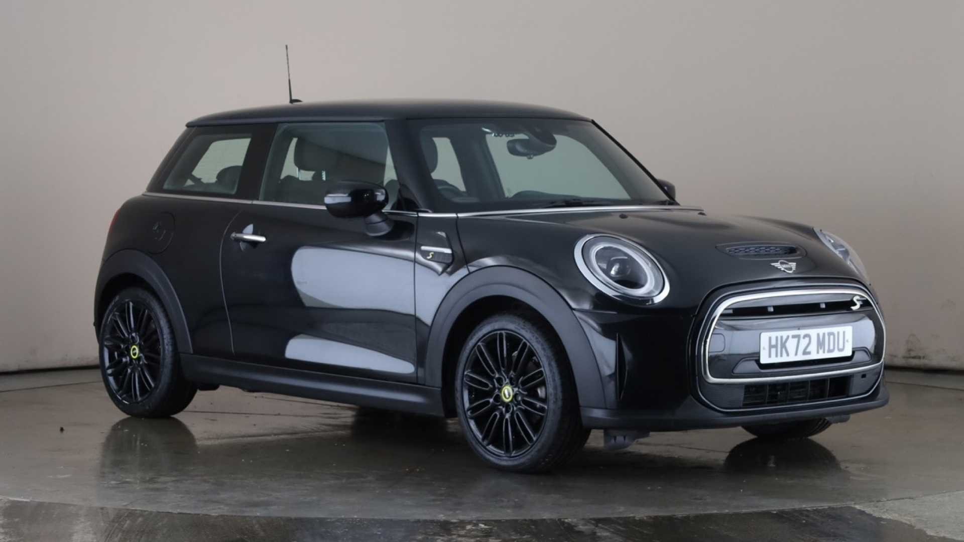 4020894 135kW Cooper S Level 2 33kWh 3dr Auto