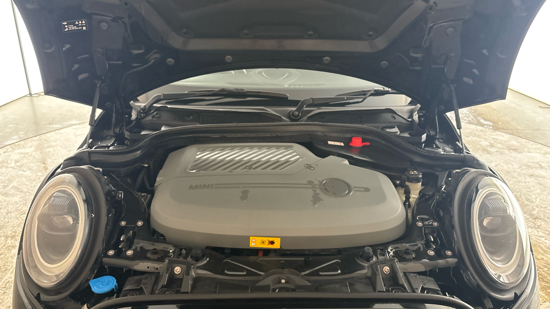 4020894 135kW Cooper S Level 2 33kWh 3dr Auto