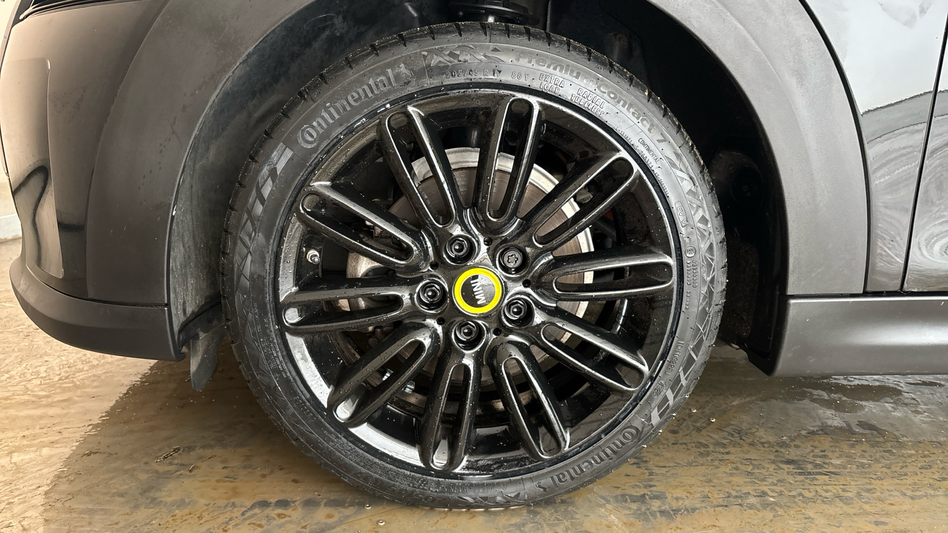 4020894 135kW Cooper S Level 2 33kWh 3dr Auto