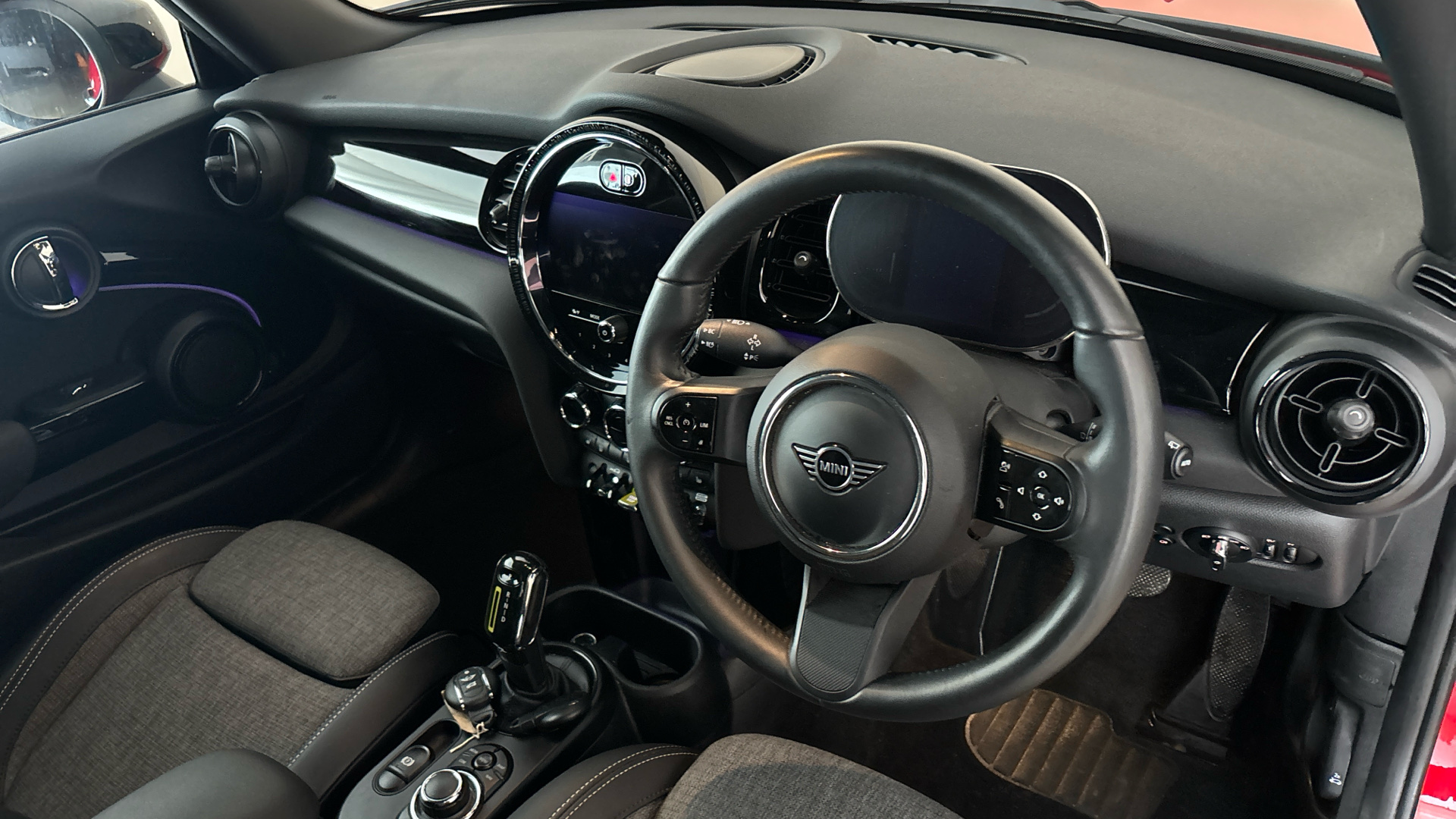 4060170 135kW Cooper S Level 2 33kWh 3dr Auto