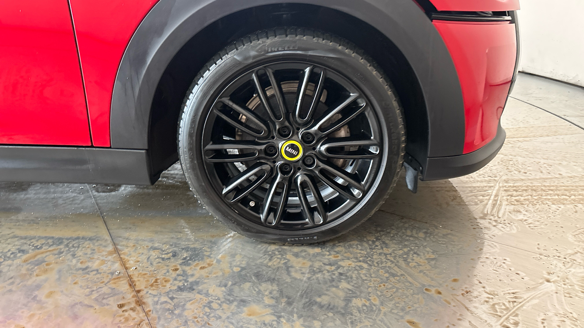 4060170 135kW Cooper S Level 2 33kWh 3dr Auto