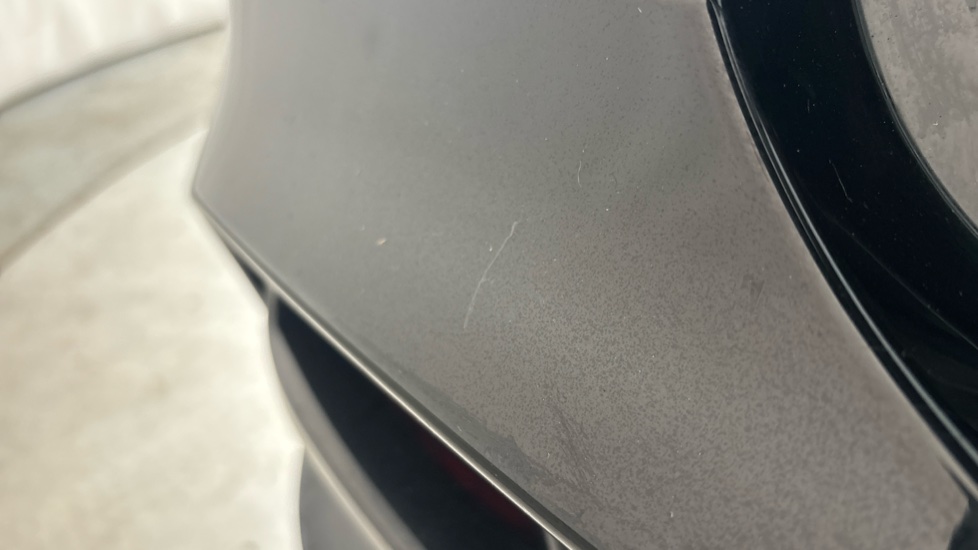 MG ZS Scratches