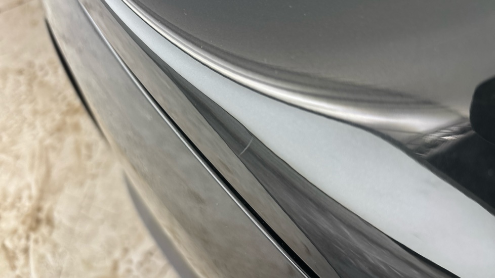 MINI HATCHBACK Scratches