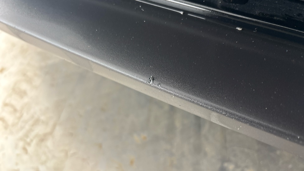 MINI HATCHBACK Scuff