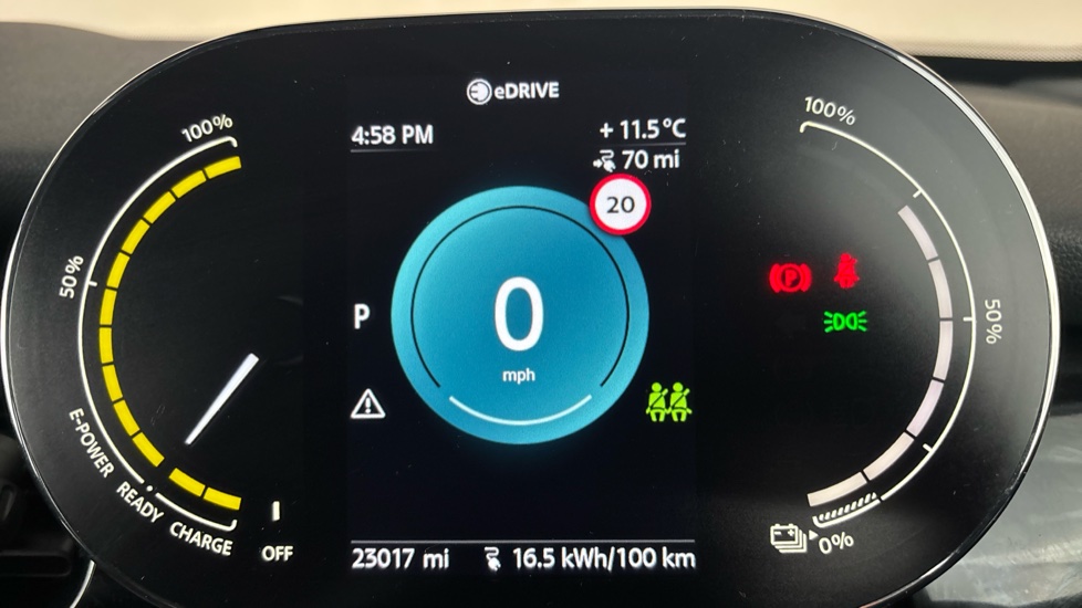 MINI HATCHBACK Image 13