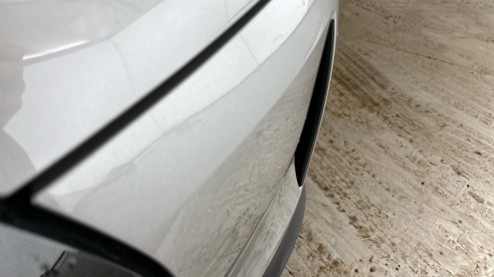 MINI HATCHBACK scratches