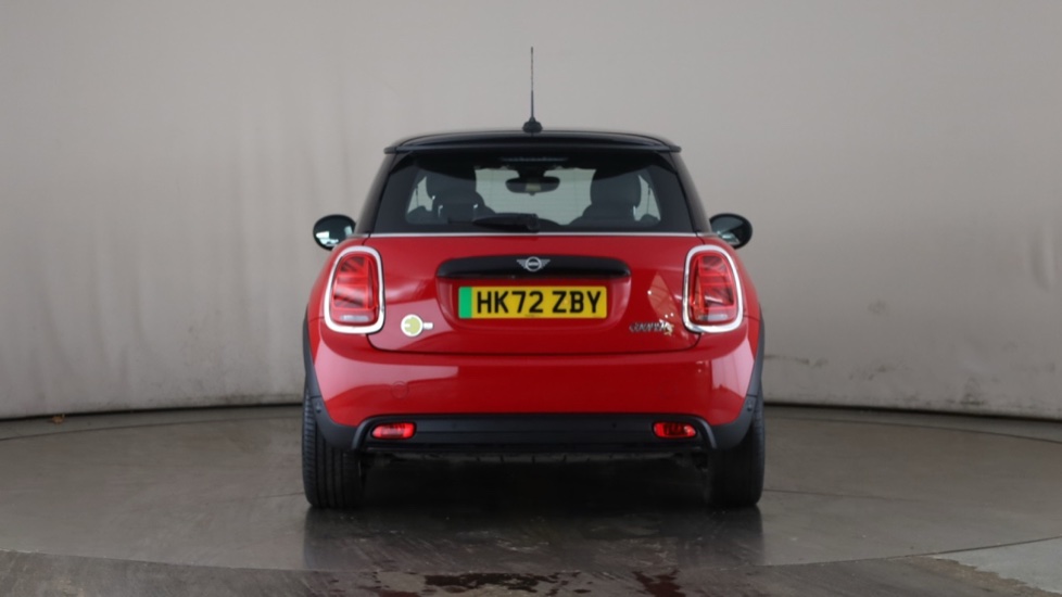 MINI HATCHBACK Image 4