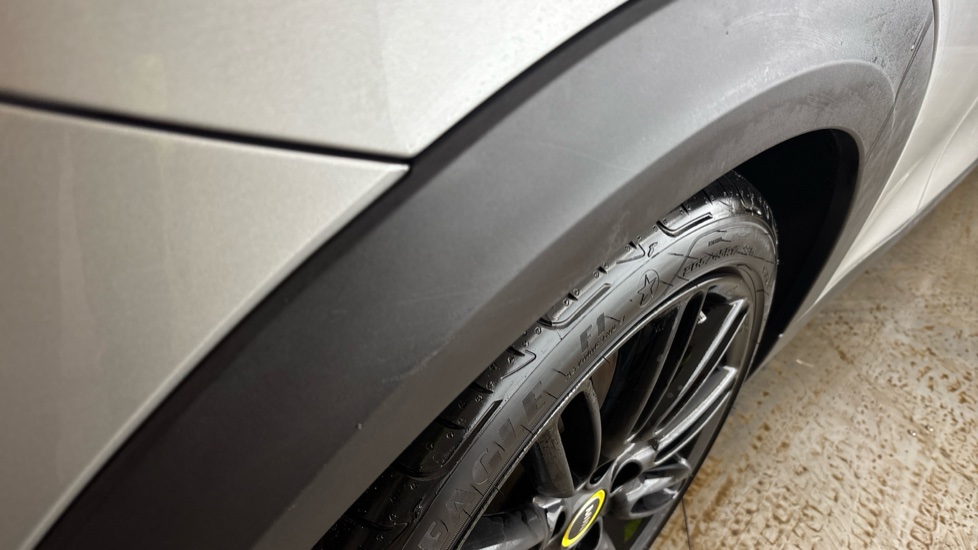 MINI HATCHBACK scratches